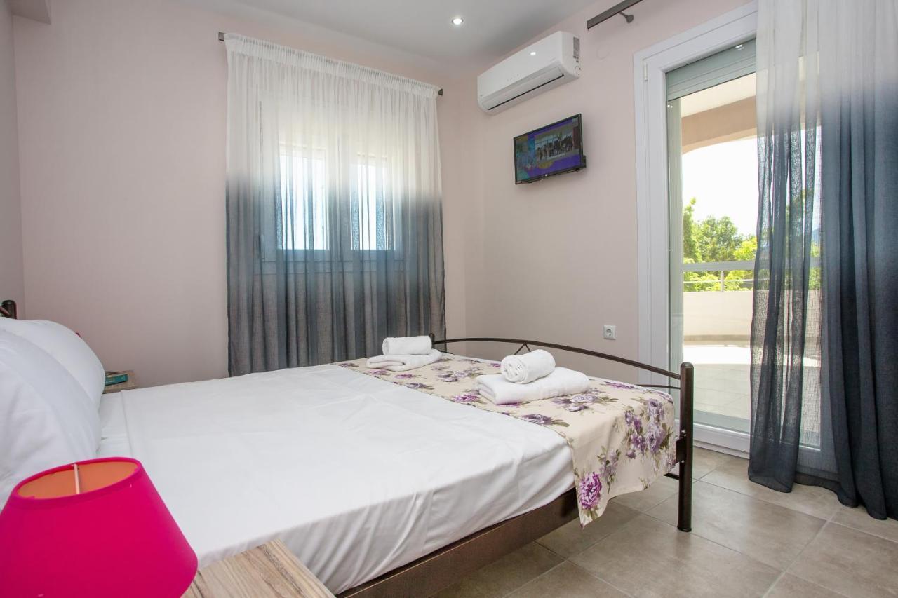 דירות Néa Péramos Kaiafas Luxury Philoxenia מראה חיצוני תמונה
