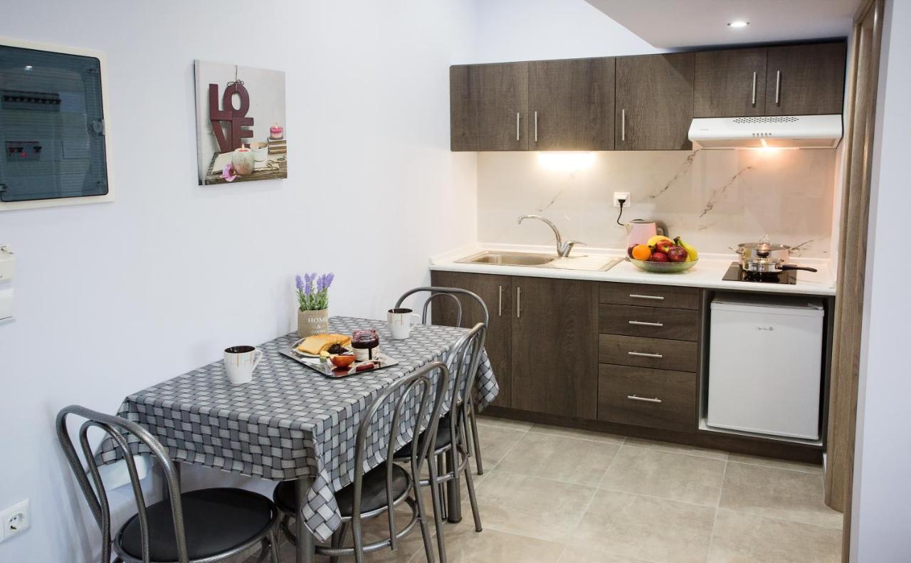 דירות Néa Péramos Kaiafas Luxury Philoxenia מראה חיצוני תמונה